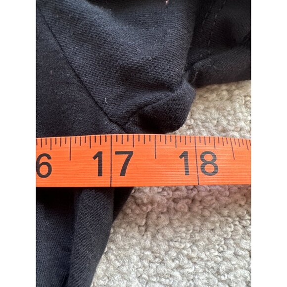 Port & Company Ladies Medium Black T-Shirt With Coyotes & Moon Graphic - Picture 5 of 6